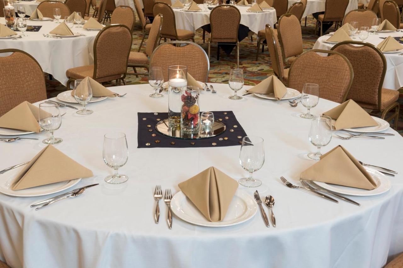 Holiday Inn Midland By Ihg מראה חיצוני תמונה