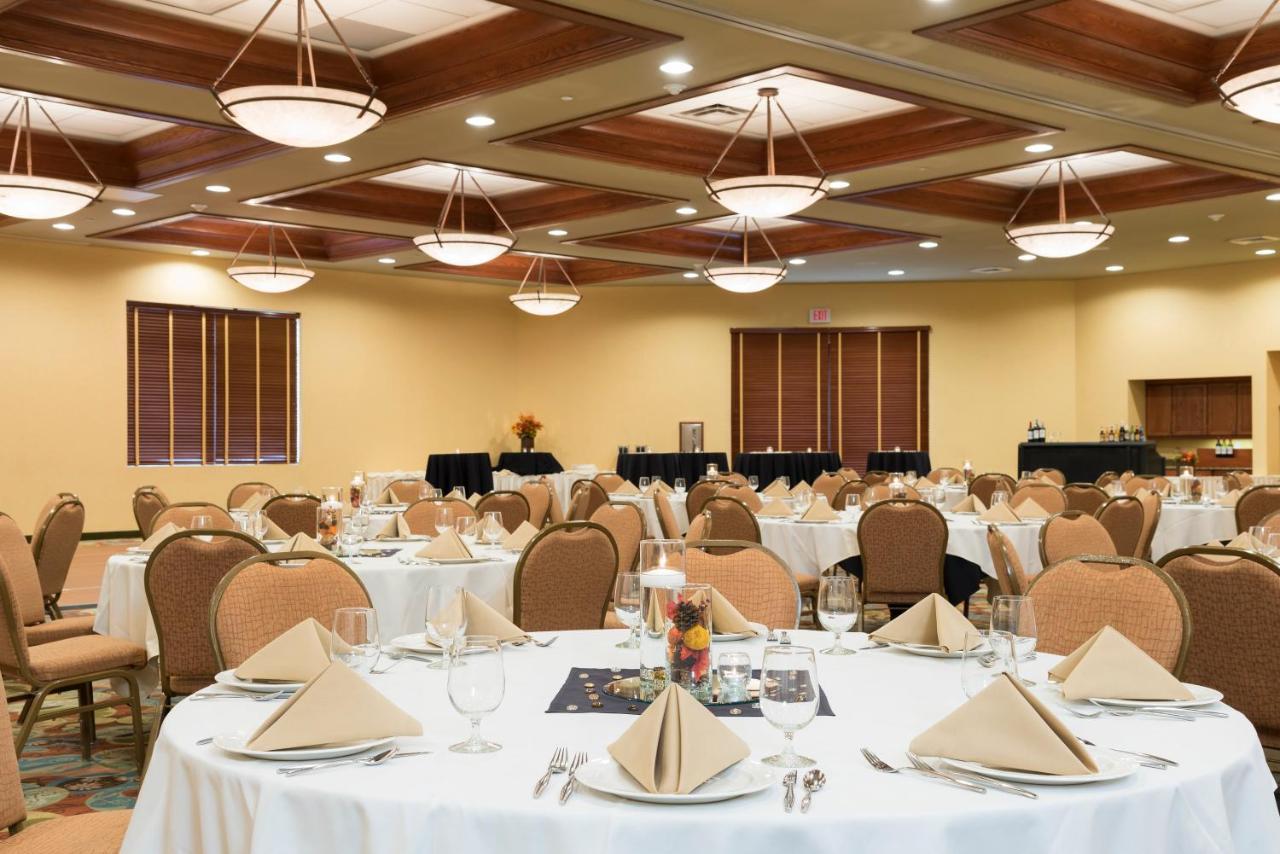 Holiday Inn Midland By Ihg מראה חיצוני תמונה